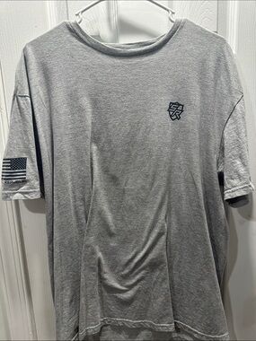 Men's Gray Crewneck Short-Sleeve Shirt - Athletic Casual RAD DAD